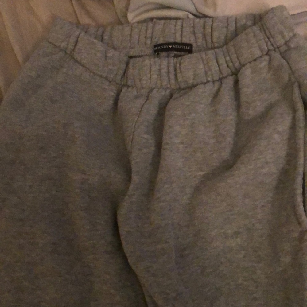 brandy melville sweatpants